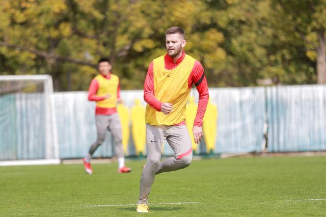 九游(中国)-海港外援中卫手术方案出台 下周中在里昂接受动刀